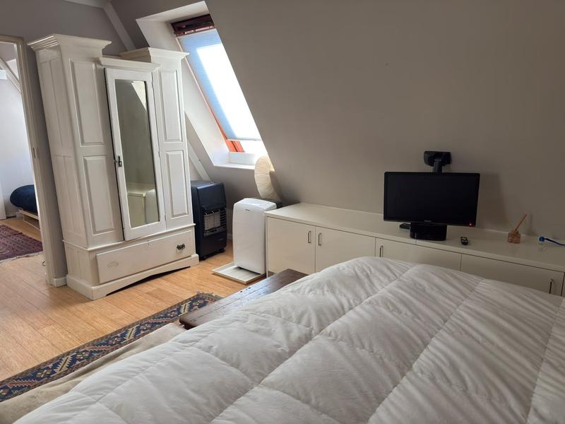 To Let 1 Bedroom Property for Rent in Sea Point Western Cape